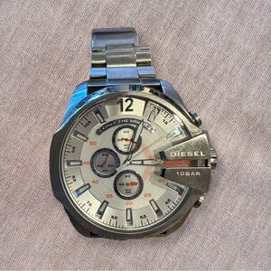 DIESEL Men’s watch, silver, DZ4328